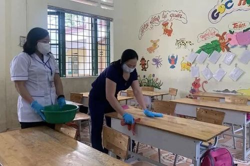 Phòng bệnh mùa tựu trường cho trẻ: Cha mẹ cần lưu ý gì?