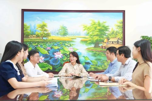 Phát huy truyền thống lịch sử 80 năm vẻ vang của ngành Nội vụ