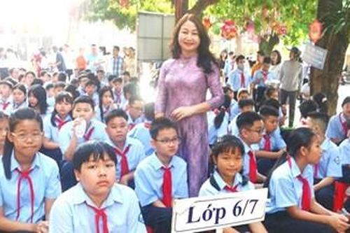 Học sinh Huế tựu trường, sẵn sàng cho năm học mới