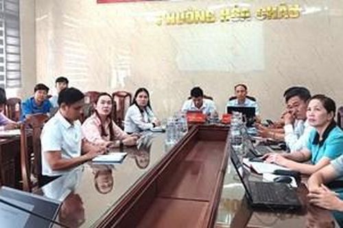 Trang bị kỹ năng số cho cán bộ Đảng phường Hóa Châu
