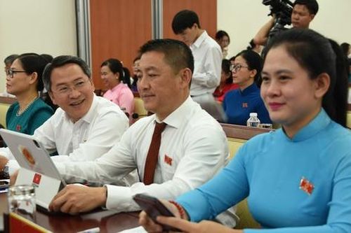 Cán bộ nghỉ việc tại TP.HCM được hỗ trợ vay vốn đến 300 triệu đồng/người