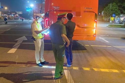 Đồng Nai công bố 10 số điện thoại đường dây nóng, siết ATGT dịp lễ 2/9