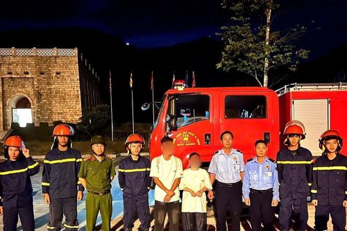Bắc Ninh: Công an xã Tây Yên Tử phối hợp giải cứu thành công 2 du khách lạc trong rừng rậm