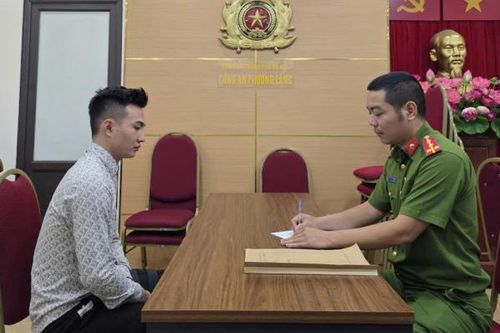 Tạm giữ hình sự đối tượng chống người thi hành công vụ tại chốt bảo vệ A80