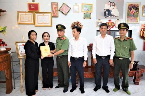 Truy tặng Bằng Tổ quốc ghi công đối với Liệt sĩ Nguyễn Văn Kha
