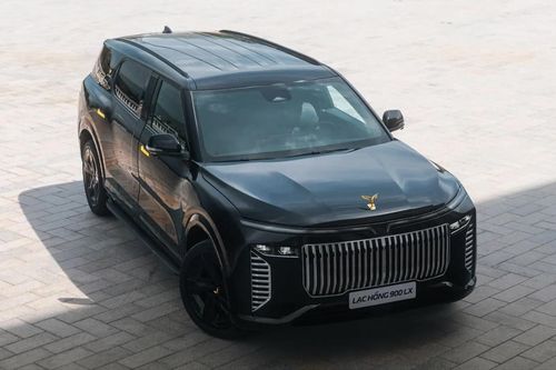 Xe Lạc Hồng 900 LX chuyên đưa đón nguyên thủ quốc tế