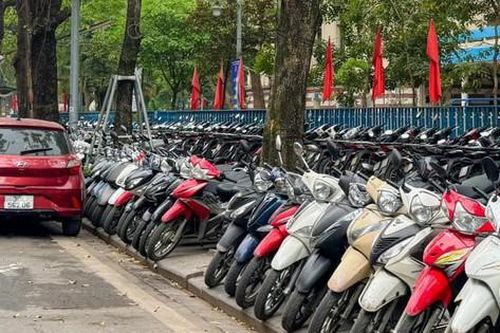 Đi chơi Quốc khánh 2/9 tại Hà Nội gửi xe ở đâu?