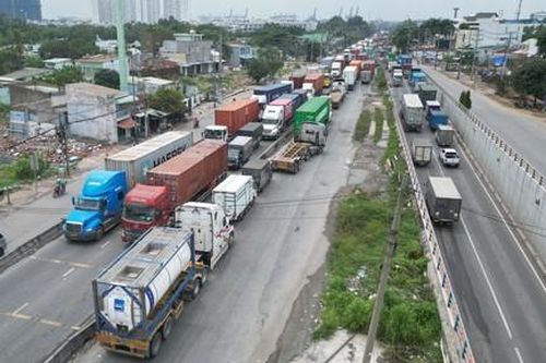 Bán mạng khi đi dưới bánh container: Kỳ vọng giải pháp đột phá bền vững (kỳ cuối)