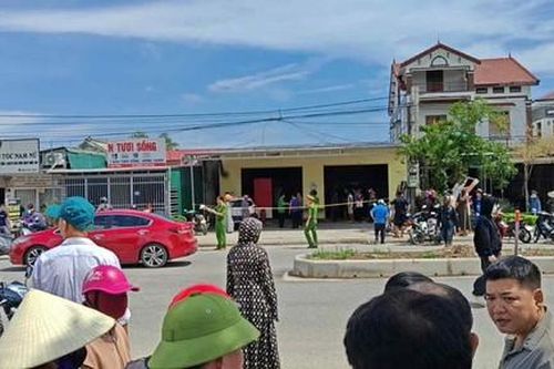 Một gia đình bị ngạt khí CO do dùng máy phát điện, 2 người chết, 2 người hôn mê