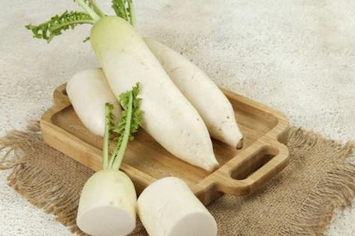 4 loại thực phẩm màu trắng giúp bồi bổ sức khỏe trong mùa thu
