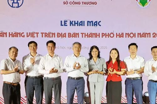 Tuần hàng Việt TP Hà Nội năm 2025: thu hút gần 100 gian hàng đến từ nhiều tỉnh thành