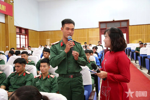 Bộ CHQS tỉnh Bắc Ninh: Tọa đàm 'Tự hào Việt Nam - Khát vọng Việt Nam'