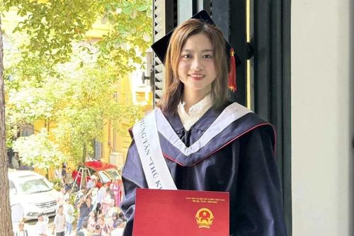 Thủ khoa kép ngành Dược với bí quyết học bằng trí tưởng tượng