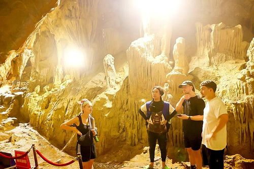 Từ mùa thu lịch sử đến khát vọng hùng cường - Bài 1: Bàn đá chông chênh dịch sử Đảng