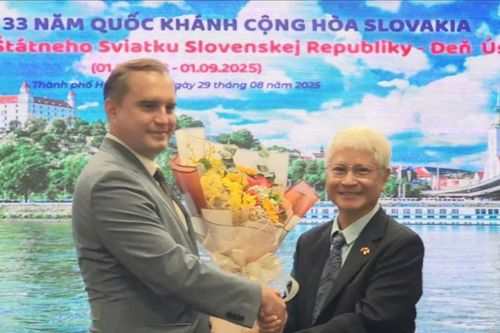 Họp mặt kỷ niệm 33 năm Quốc khánh Slovakia