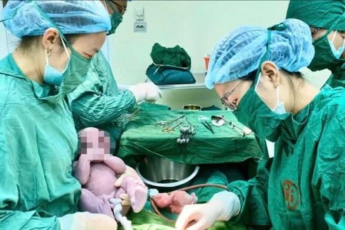 Biến chứng nguy hiểm gây viêm tụy cấp do mỡ máu ở phụ nữ mang thai