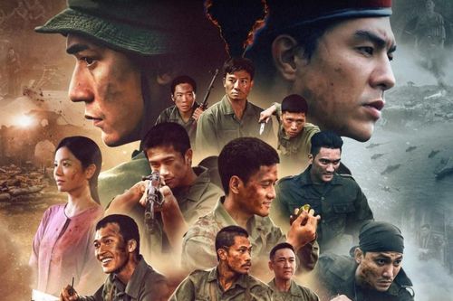 Chạm đến mọi trái tim, người trẻ vỡ òa cảm xúc sau khi xem 'Mưa đỏ'