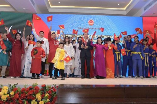Chuỗi hoạt động kỷ niệm 80 năm Cách mạng tháng Tám và Quốc khánh Việt Nam tại Pakistan