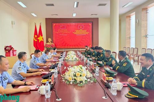 Tăng cường phối hợp chặt chẽ trong công tác quản lý cửa khẩu, biên giới