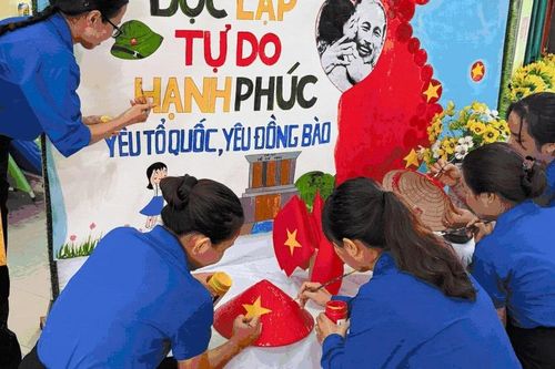 Tuổi trẻ Đà Nẵng lan tỏa 'Tự hào Việt Nam'