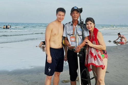 Người hùng 'săn tìm báu vật' trên biển Đà Nẵng