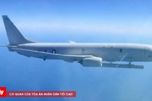 Su-35 Nga chặn máy bay P-8 Mỹ trên Biển Đen, hé lộ radar tuyệt mật