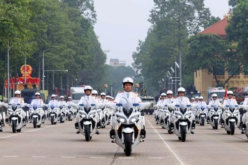 Bộ Công an hướng dẫn việc sử dụng giấy mời, thẻ phục vụ lễ diễu binh