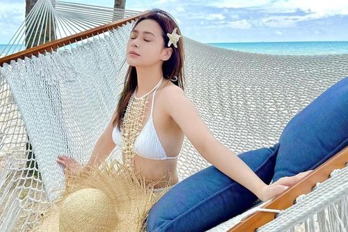 Chung Hân Đồng gây sốt với nhan sắc gợi cảm sau nhiều năm ồn ào với Trần Quán Hy