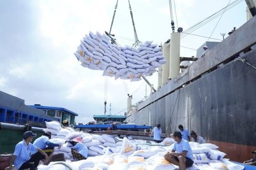Lộc Trời chìm trong vòng xoáy khủng hoảng