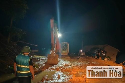 Nỗ lực xuyên đêm thông tuyến Quốc lộ 47 lên xã biên giới Bát Mọt