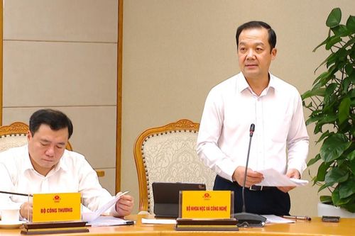 Thủ tục hành chính, dịch vụ công trực tuyến còn nhiều vướng mắc