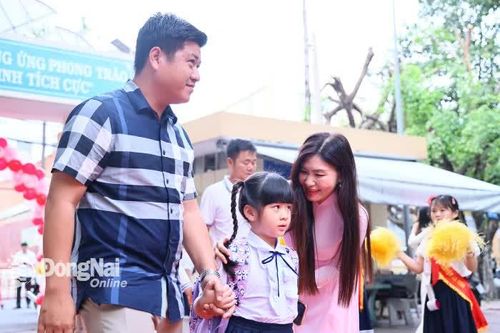 Niềm vui ngày tựu trường