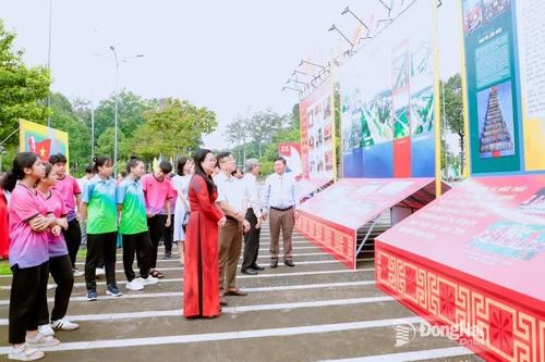 Khai mạc triển lãm Cách mạng tháng Tám và Quốc khánh 2-9, mốc son lịch sử của dân tộc Việt Nam
