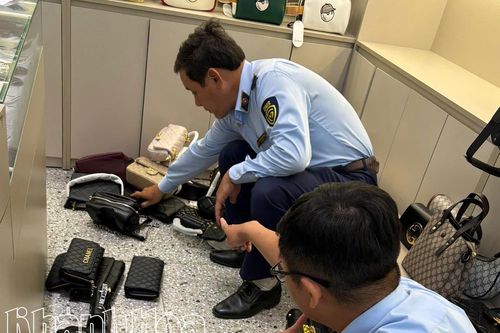 Phát hiện nhiều vụ buôn bán hàng giả, hàng nhập lậu trị giá gần 400 triệu đồng
