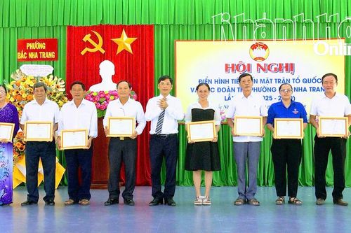 Phường Bắc Nha Trang khen thưởng 8 tập thể và 20 cá nhân điển hình tiên tiến