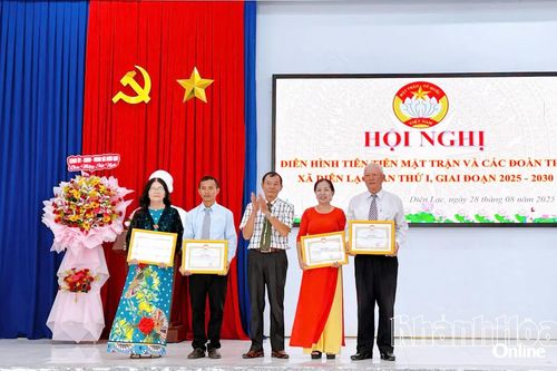 Xã Diên Lạc tổ chức Hội nghị điển hình tiên tiến lần thứ I