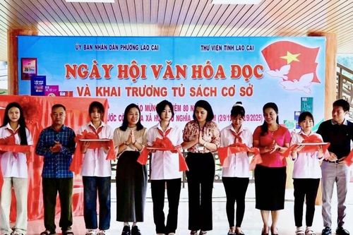 Khai trương tủ sách cơ sở, lan tỏa văn hóa đọc trong cộng đồng