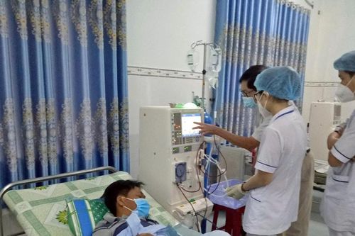 Chăm sóc sức khỏe cho người dân đảo xa Phú Quý