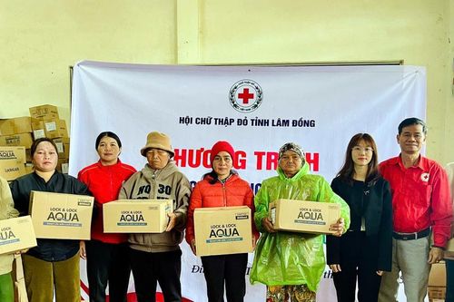 Hỗ trợ hơn 5,8 tỷ đồng cho hộ có hoàn cảnh khó khăn tại Lâm Đồng