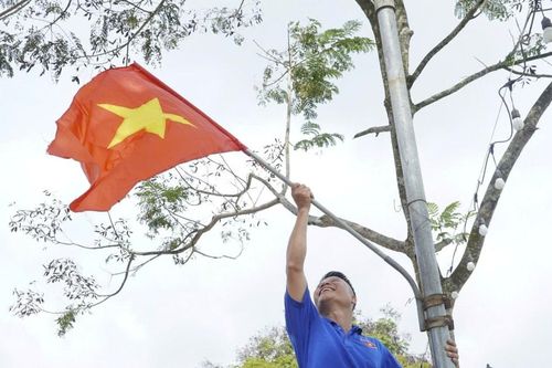 Nhân lên niềm tự hào từ 'Đường cờ Tổ quốc'