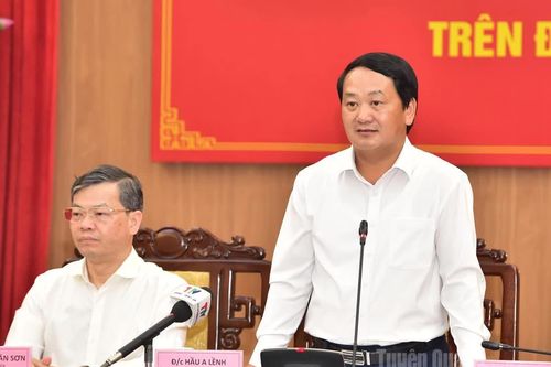 Bí thư Tỉnh ủy Hầu A Lềnh: Hoàn thành xóa nhà tạm, nhà dột nát trên địa bàn tỉnh là kỳ tích trong chăm lo đời sống cho người dân