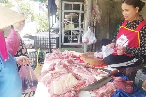 Người dân đã trở lại dùng thịt lợn