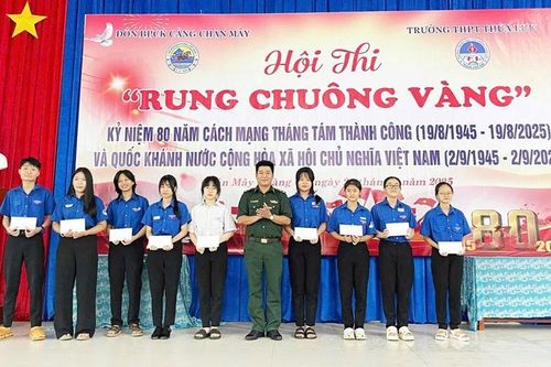 'Rung chuông vàng' giáo dục truyền thống yêu nước