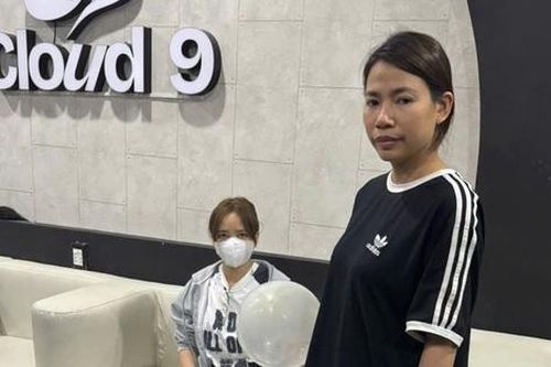 Triệt phá hai đường dây buôn bán khí cười núp bóng nhà hàng ở TP.HCM