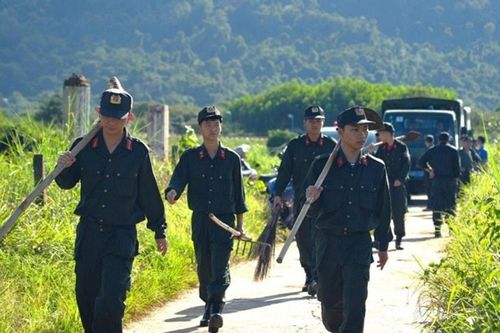 Công an Lâm Đồng gắn bó cơ sở, thắt chặt tình đoàn kết quân dân