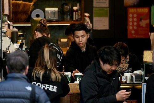 Australia: Luật mới bảo vệ người lao động với chế độ phụ cấp thêm