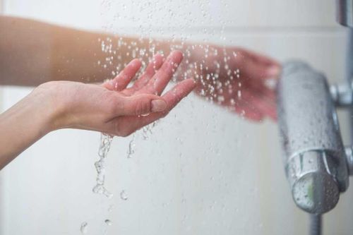 Khi nào cần thay bình nóng lạnh để an toàn cho gia đình?