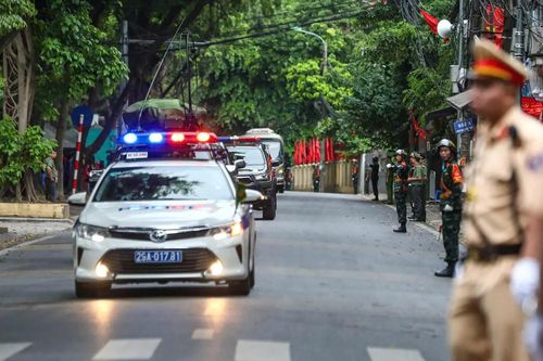 Phân luồng giao thông phục vụ tổng duyệt diễu binh 30/8