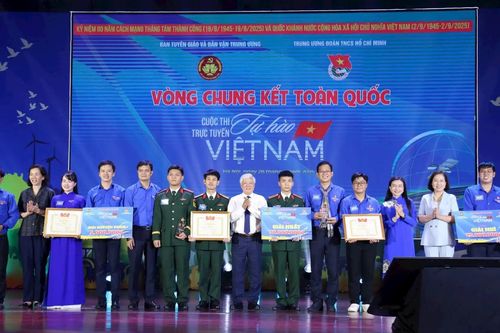 Gần 5 triệu thí sinh dự 'Tự hào Việt Nam'