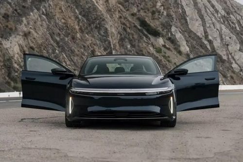 Mẫu sedan Lucid Sapphire chống đạn giá nửa triệu USD